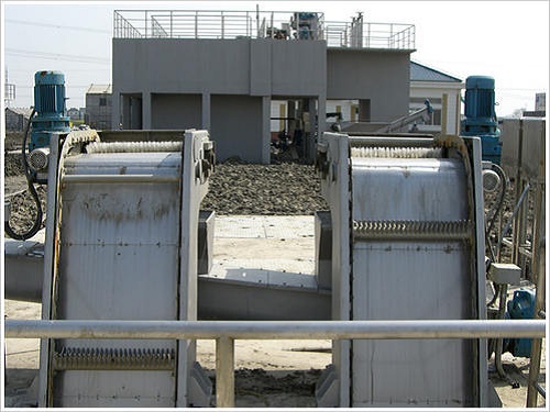 链板式格栅除污机在水产养殖场中的应用案例